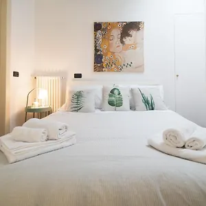 https://corte-lotti-charming-loft.it-tuscanyhotel.com